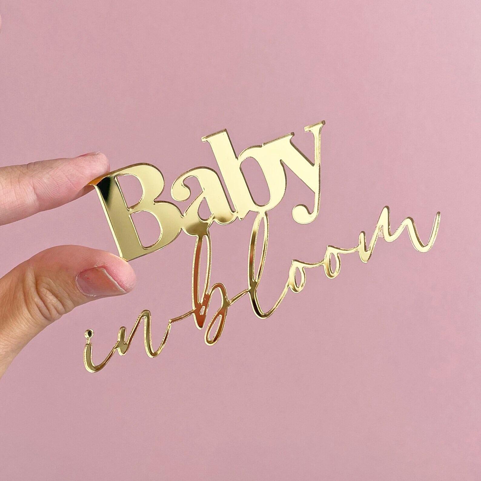 Baby in Bloom Cake Charm - Cake charm